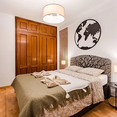 One Bedroom Americas Lägenhet *