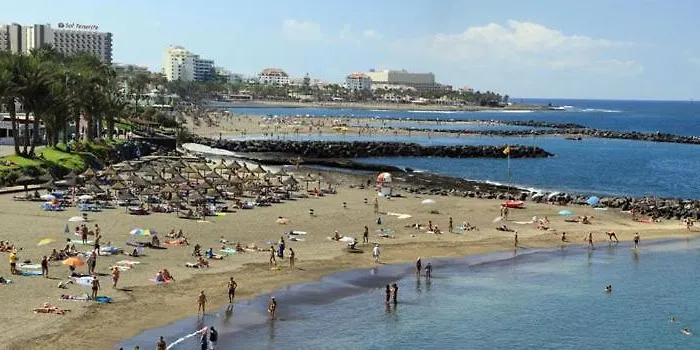 One Bedroom Americas *